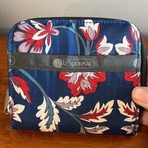 LESPORTSAC Claire Wallet Zip around Blue Floral Print *flaws see description